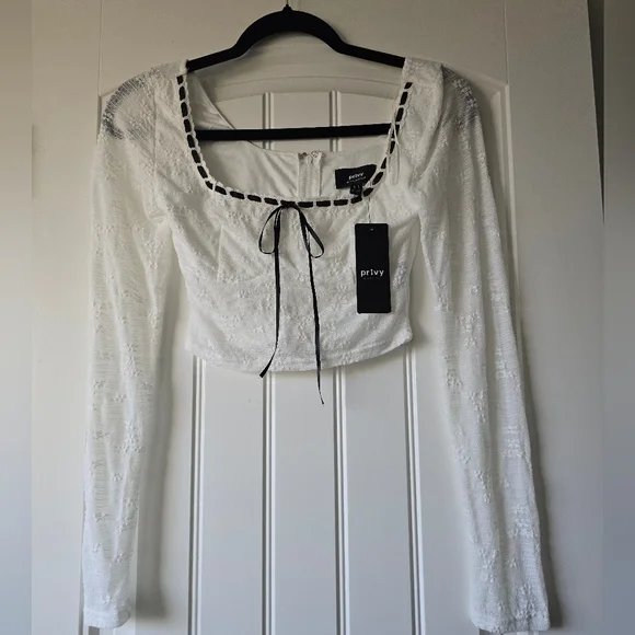 NWT Privy White Crop Top Small Lace Tie Front Cottagecore Long Sleeve Boho - Picture 3 of 11